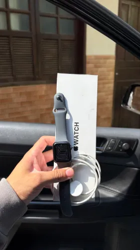 Apple Watch SE 3 40mm GPS + cellular | bateria 100% | completo