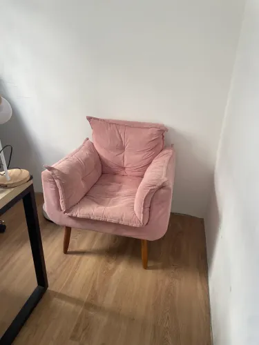 Poltrona Rosa Mobly
