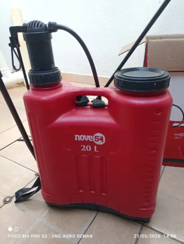 PULVERIZADOR AGRÍCOLA 20 LTS