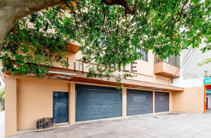 Loja para Alugar em Passo d'Areia, Porto Alegre, 435m²