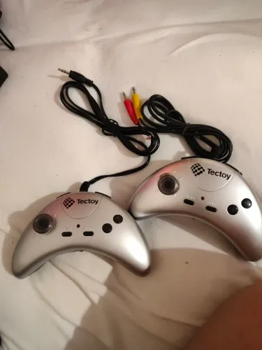 2 Controles Tectoy