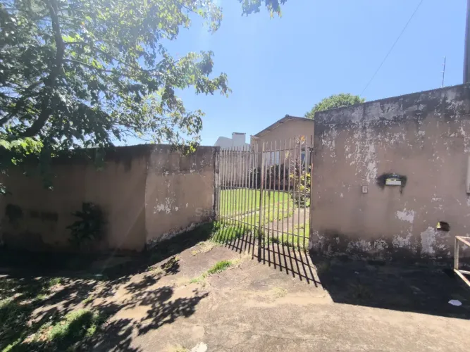 Casa à venda com 2 quartos no Califórnia em Londrina