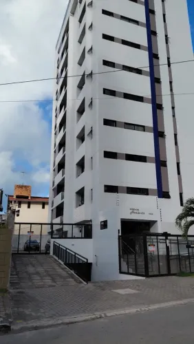 APARTAMENTO À VENDA EM MANAÍRA !