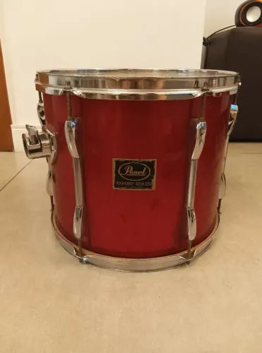 ## Tom 13 de bateria Pearl Export anos 90, funcional, completo, ótimo, raridade!!