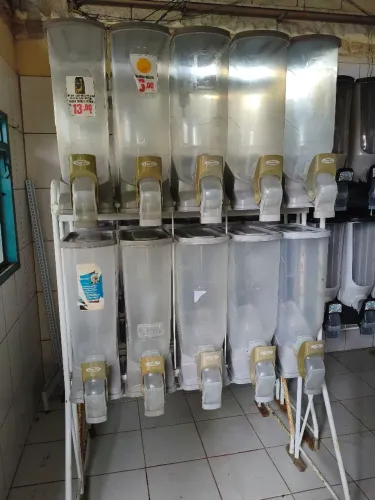 Dispenser PlastPet para ração