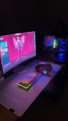 Vendo pc gamer completo com dois monitor