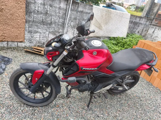 Vendo muito fazer150