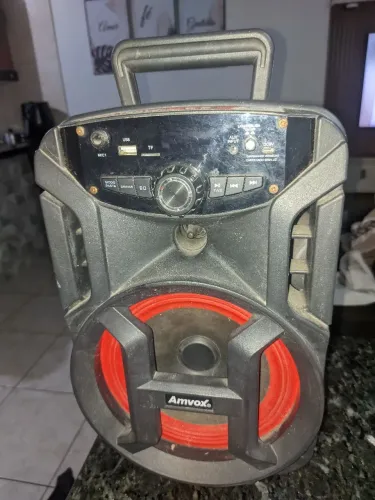 Caixa de som amplificada ambox