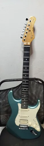 Guitarra Tagima tg540