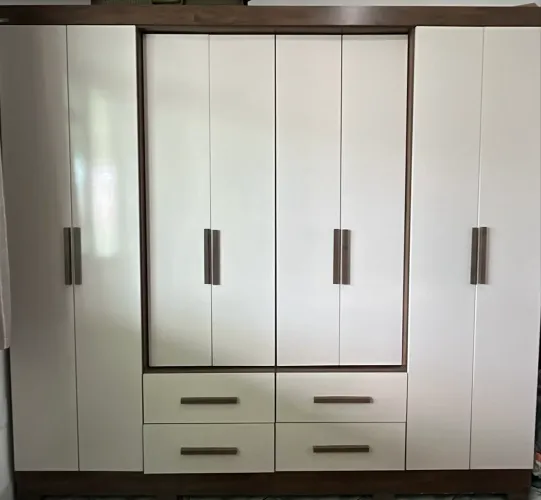 Vendo guarda-roupa