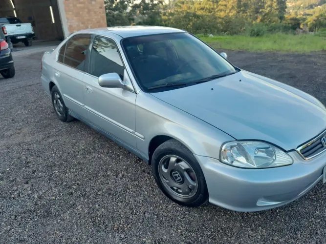 Honda Civic Sedan LX 1.6 16V Mec. 4P 1999