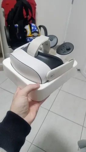 Meta Quest 3s 128gb- zerado sem marcas de uso impecável.