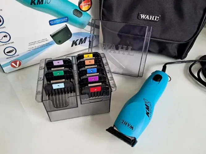 Máquina de Tosa Wahl Profissional KM10 Comfort para cães