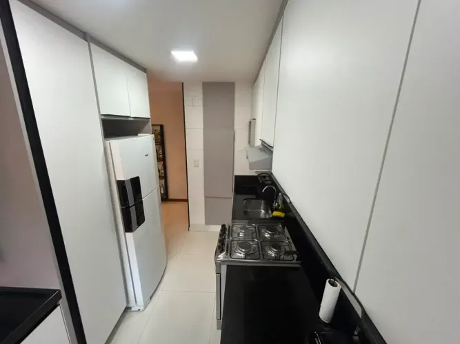 OPORTUNIDADE ED BELVEDERE- PRAIA DA COSTA -2QRTS 1 SUITE-SOL DA MANH