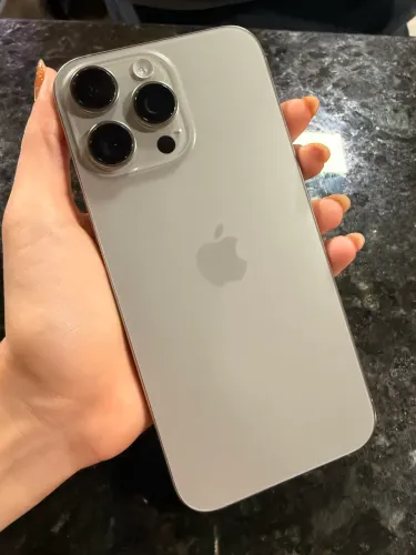 IPHONE 16 Pro Max