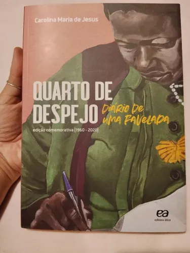 Livro Quarto de Despejo excelente estado