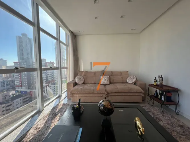 Apartamento com 3 dormitórios à venda, 157 m² por R$ 2.000.000 - Meia Praia - Itapema/SC