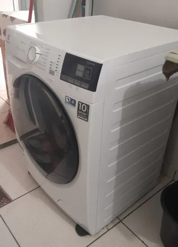 Lava e Seca Electrolux 11Kg Branca - LSP11