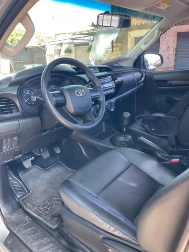 Toyota Hilux Chassi 4X4 2.8 TDI Diesel Mec. 2023