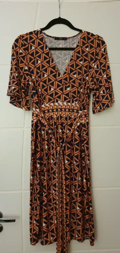 Vestido Estampa Geométrica Tons de Azul e Laranja - P. A Concept