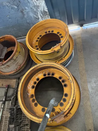 Rodas carregadeira Volvo