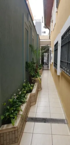Casa para Locação em São Paulo, VILA ROMANA, 3 dormitórios, 1 suíte, 4 banheiros, 2 vagas