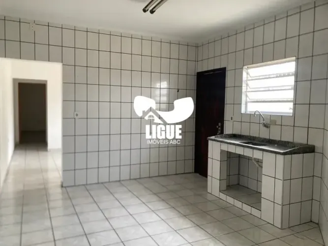 Casa para Locação no Jardim Telles de Menezes