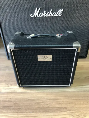 Amplificador de guitarra Valvulado Acedo 276 estude ou grave com um handmade em alto nível