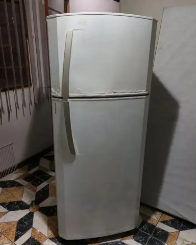 Geladeira duplex continental Frost Free