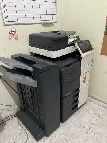 Konica Minolta bizhub C658 A3 Colorida