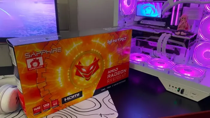 RX 6700 XT 12gb Saphire Nitro +