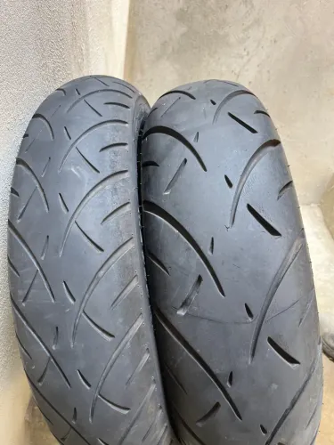 Pneus Harley-Davidson 800c