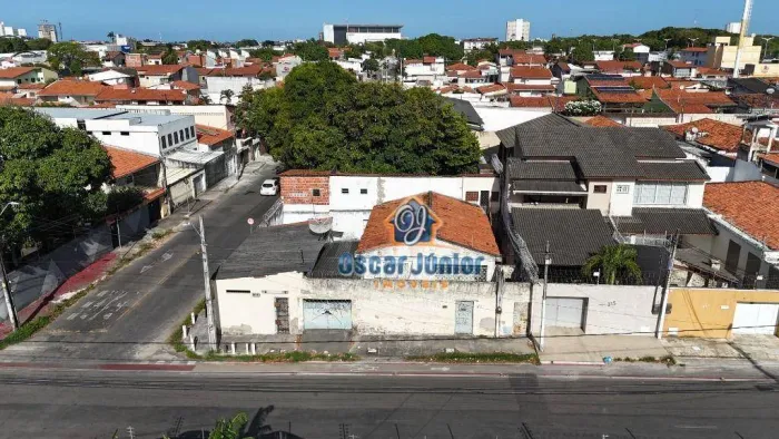 Terreno à venda, 561 m² por R$ 795.000,00 - Cidade dos Funcionários - Fortaleza/CE