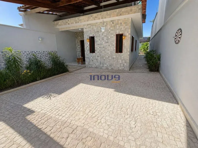 Casa com 4 dormitórios à venda por R$ 880.000,00 - Maraponga - Fortaleza/CE