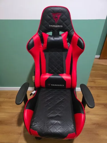 Cadeira Gamer ThunderX3 TGC12 Preta e Vermelha