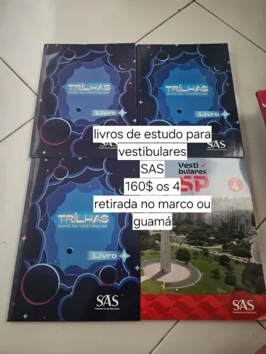 Livros de estudos para vestibulares SAS os 4 juntos