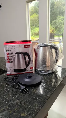 Chaleira Elétrica 1,8L Nova