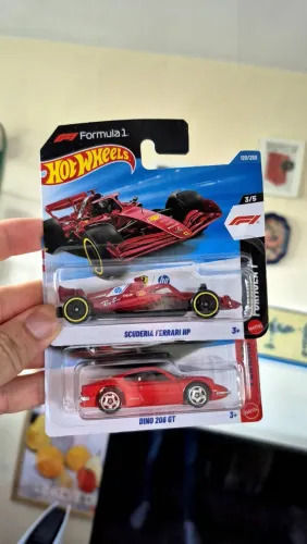 Hot Wheels - Ferrari Dino + Ferrari F1 + Mc Laren F1