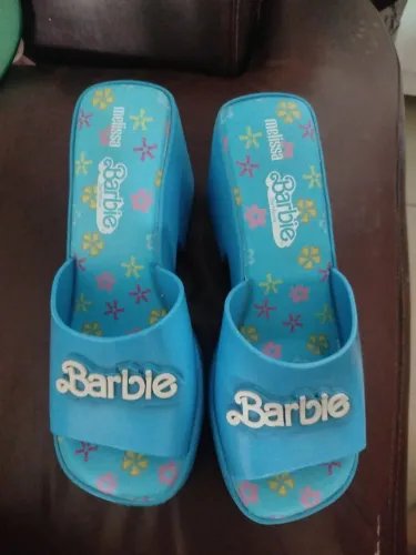 Salto plataforma melissa posh Barbie limitada