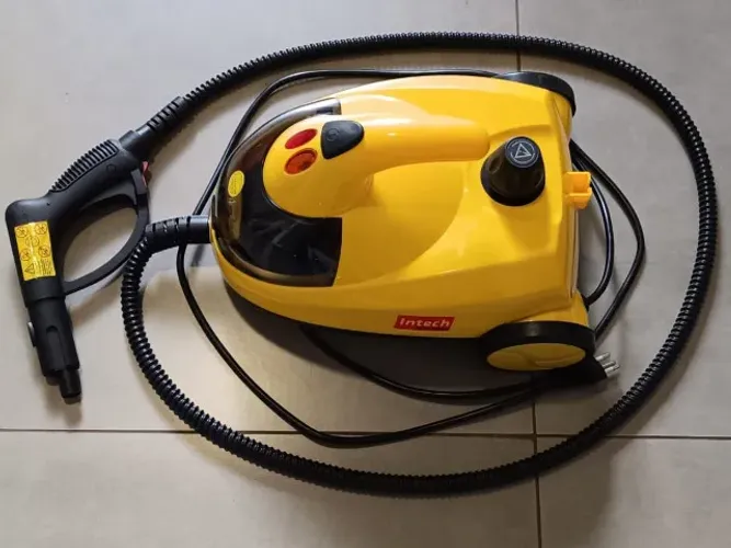 Higienizador a vapor Intech 127V 1500W