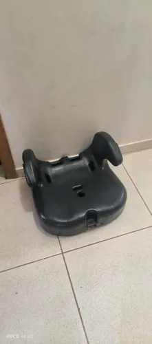Assento elevado para auto