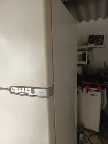 Vendo Brastemp 700 reais ótima ..vem