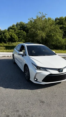 Toyota Corolla Altis Prem. Hybrid 1.8 Flex AUT 2021