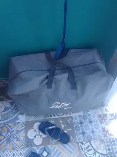 Bote inflável