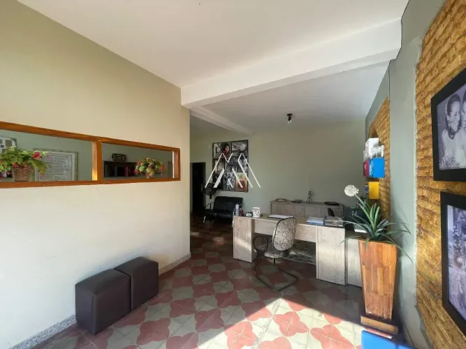 Vendo loja comercial em Itaúna com excelente localização!
