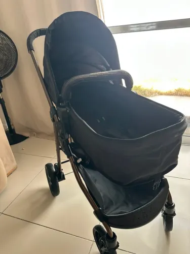 Carrinho Conforto Bebê Reversível Berço Moisés Dobrável