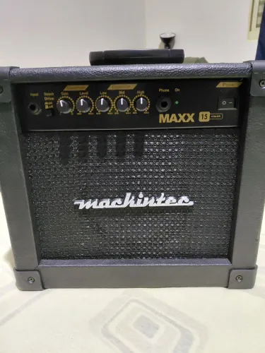 Amplificador para Guitarra Mackintec Maxx 15