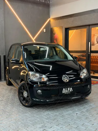 Volkswagen Up! High 1.0 TSI Total Flex 12V 5P 2017