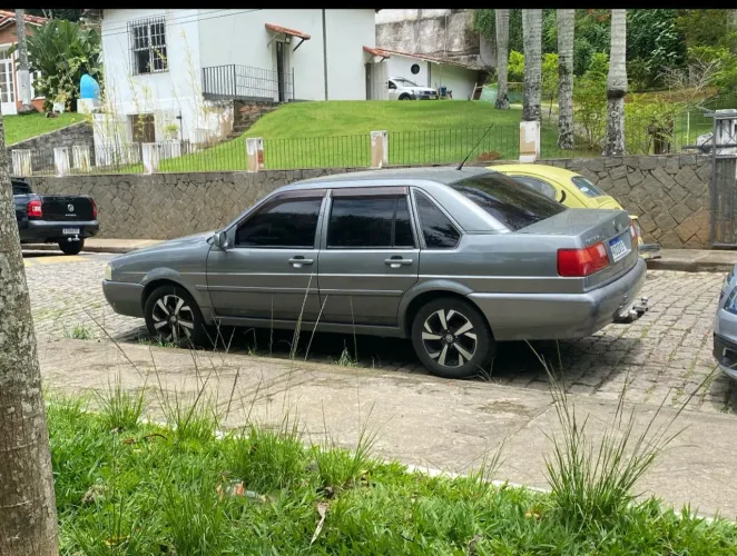 Volkswagen Santana 2.0 MI 2P E 4P 2003