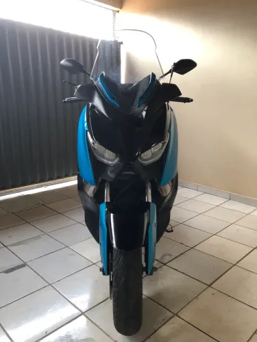 Vende-se Scooter Sport Premium